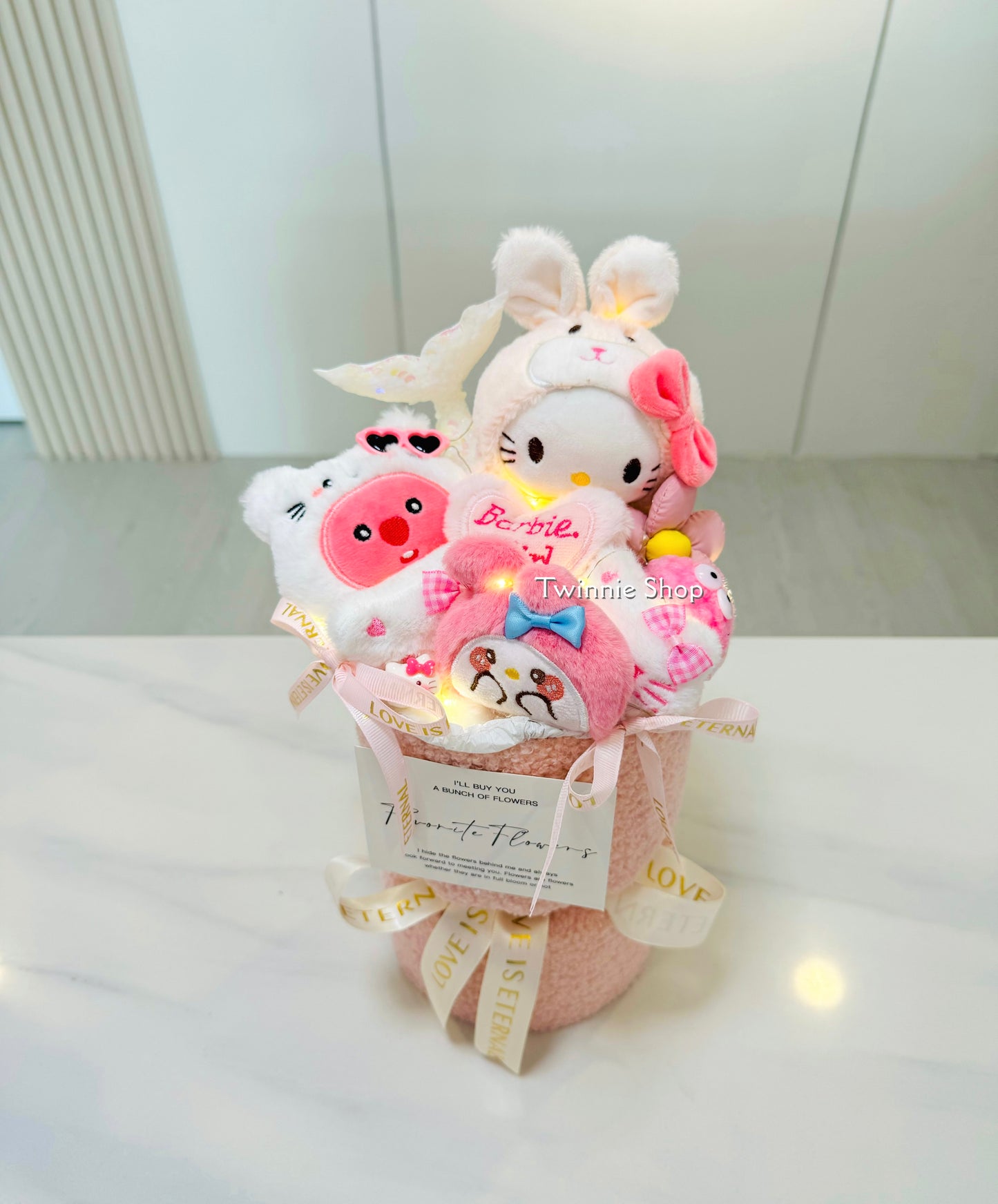 FW | Pink kitty flower bunch