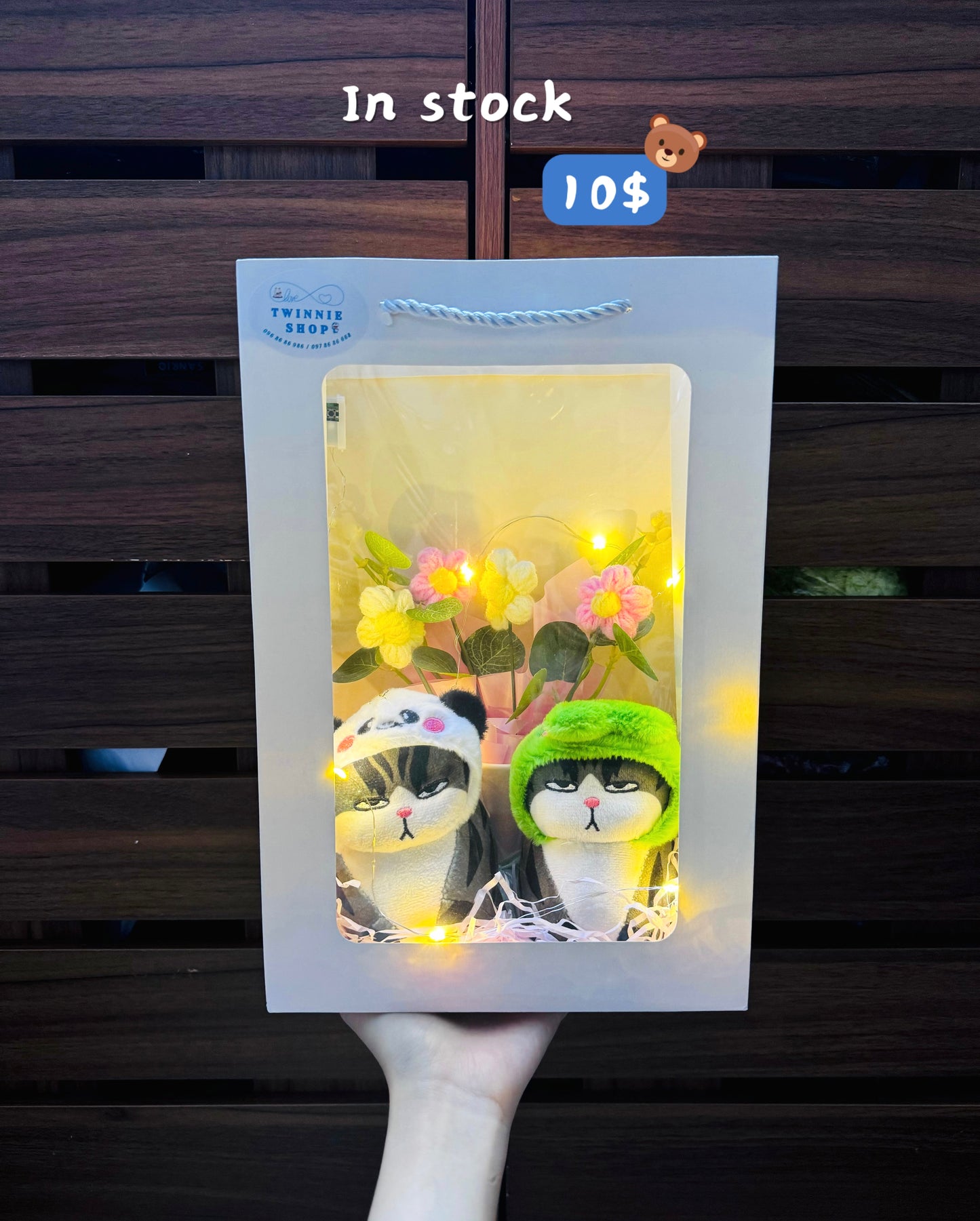 KCB | Moody cat couple set