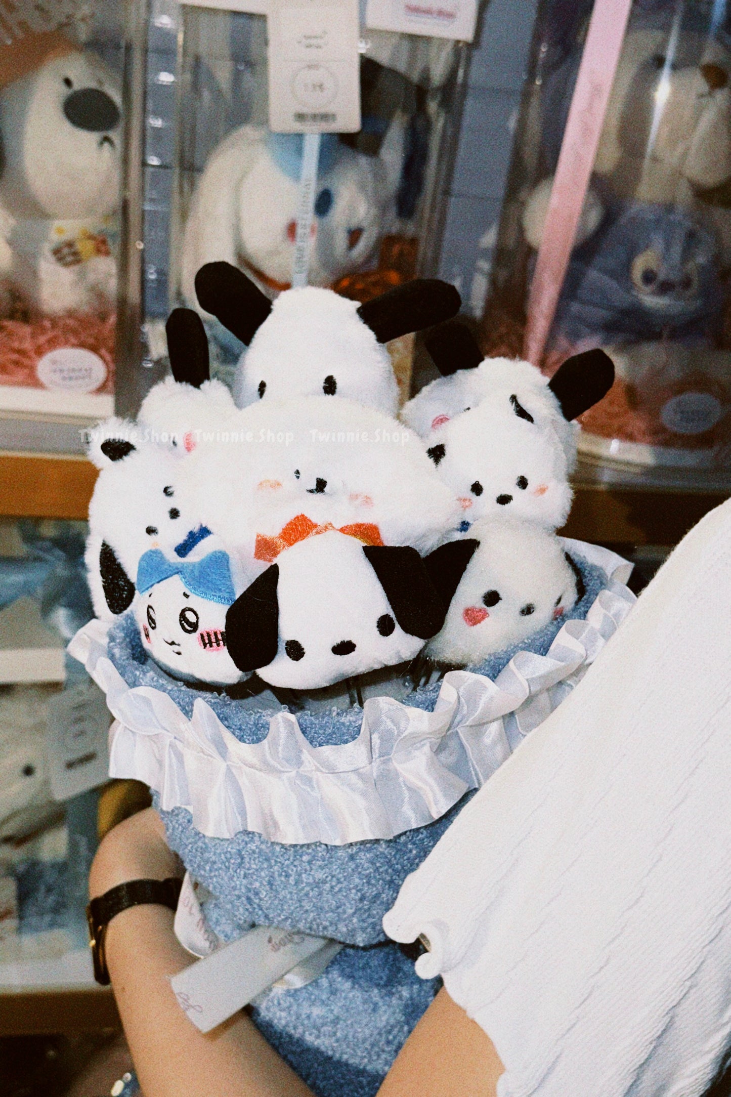 FW | Pochacco flower bunch