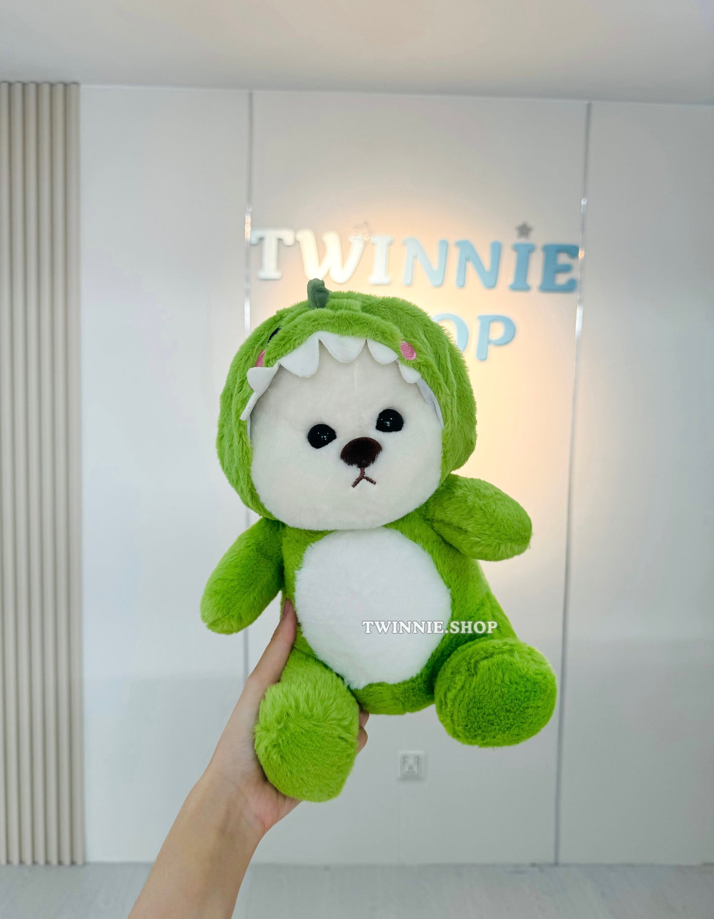 BT | Dinosaur bear