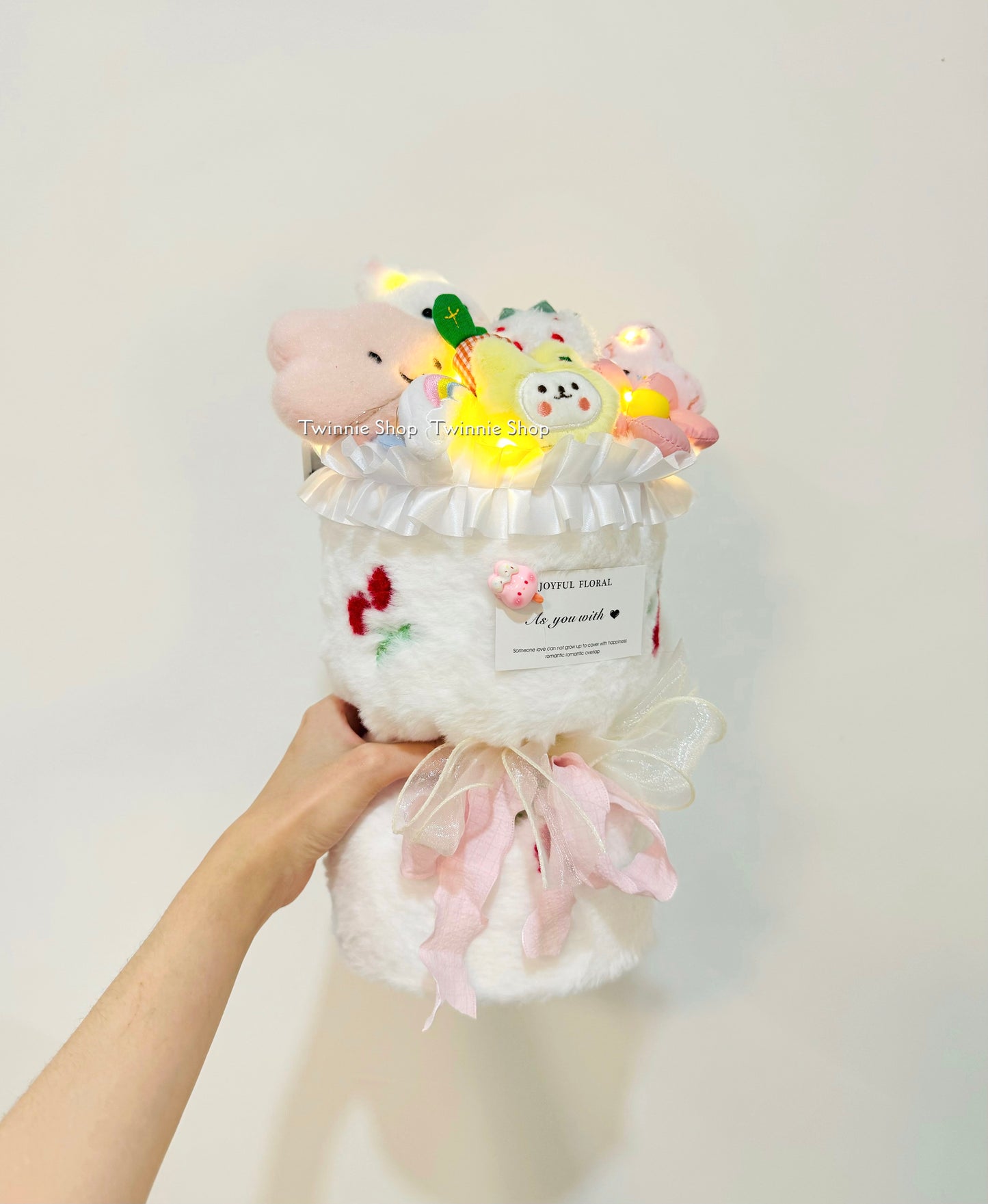 FW | White pink bunny bunch