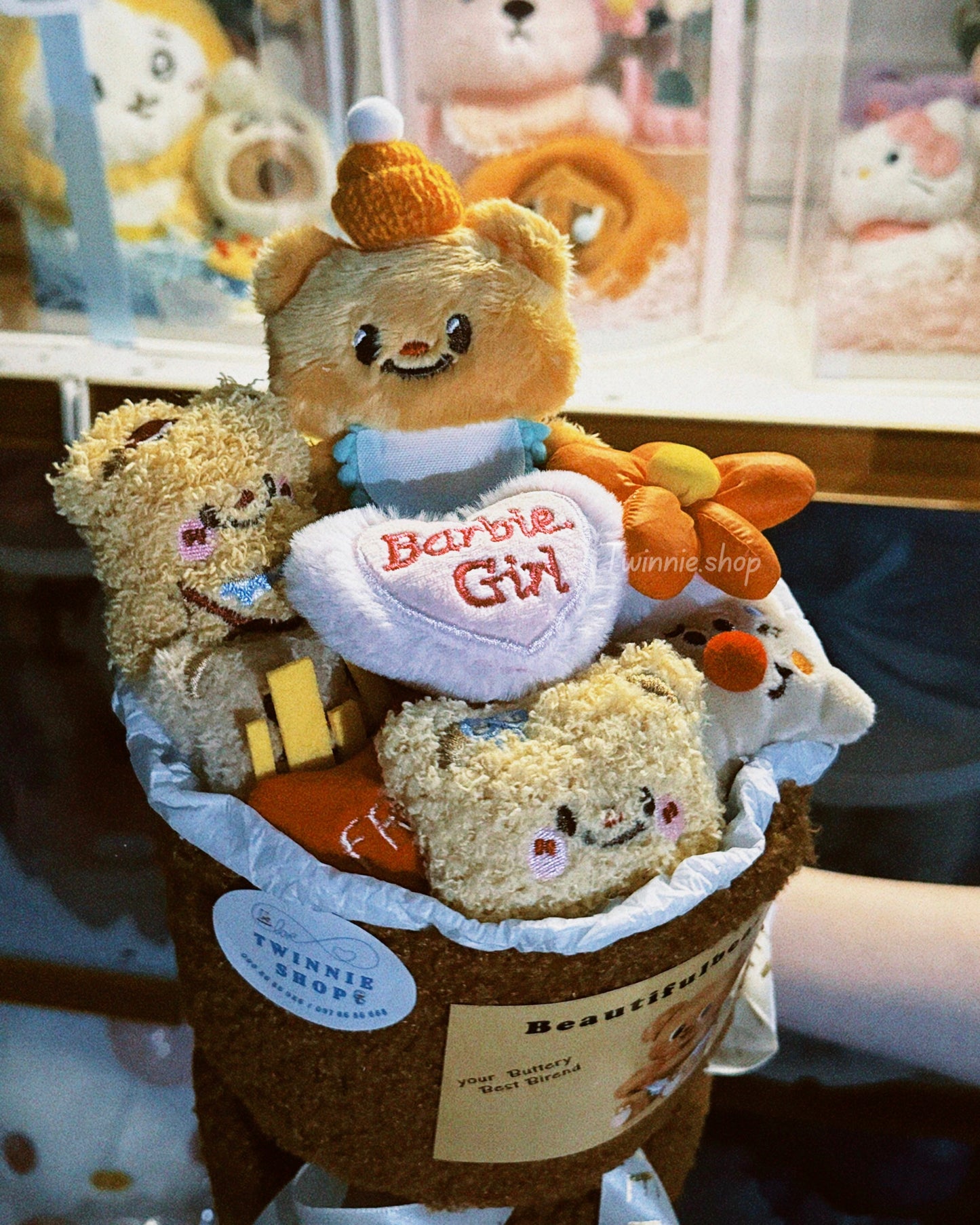 FW | Butterbear flower bunch