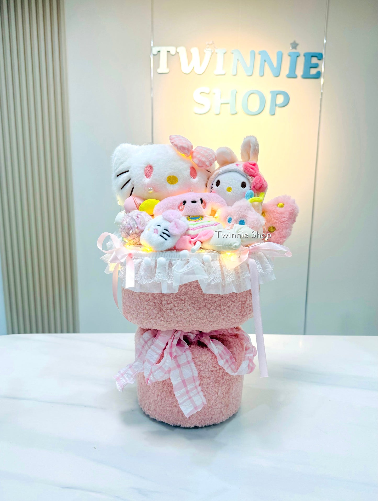 FC | Hello kitty flower bunch