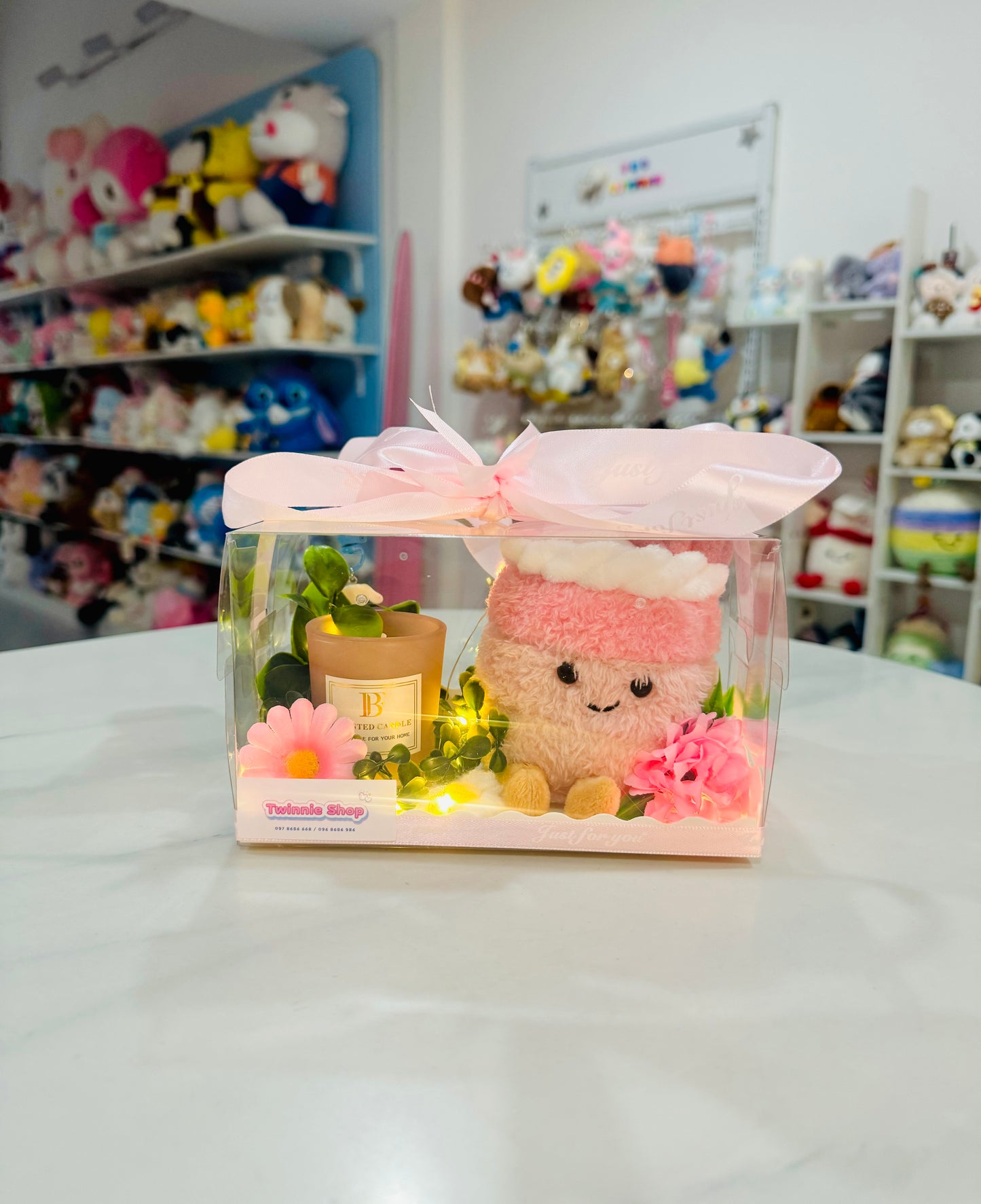 CD | Cake keychain candle set