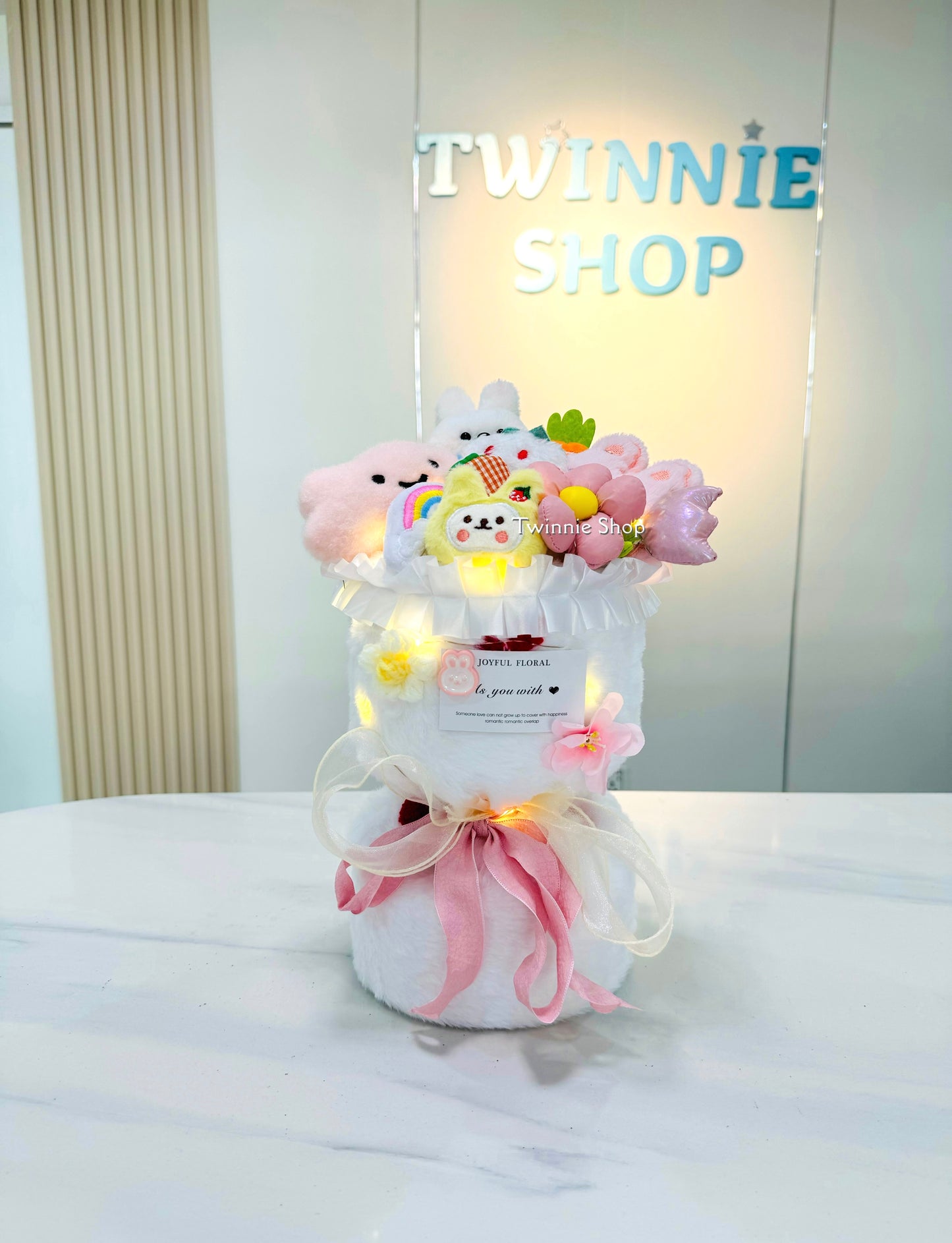 FW | White pink bunny bunch