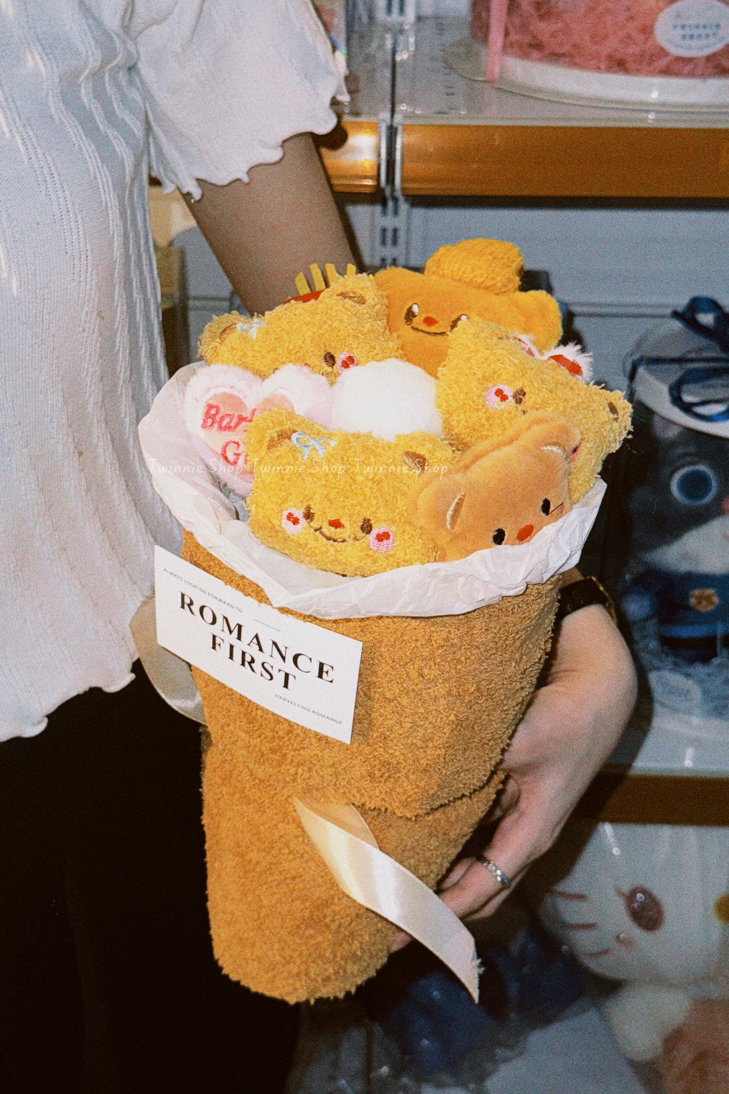 FW | Butterbear flower bunch