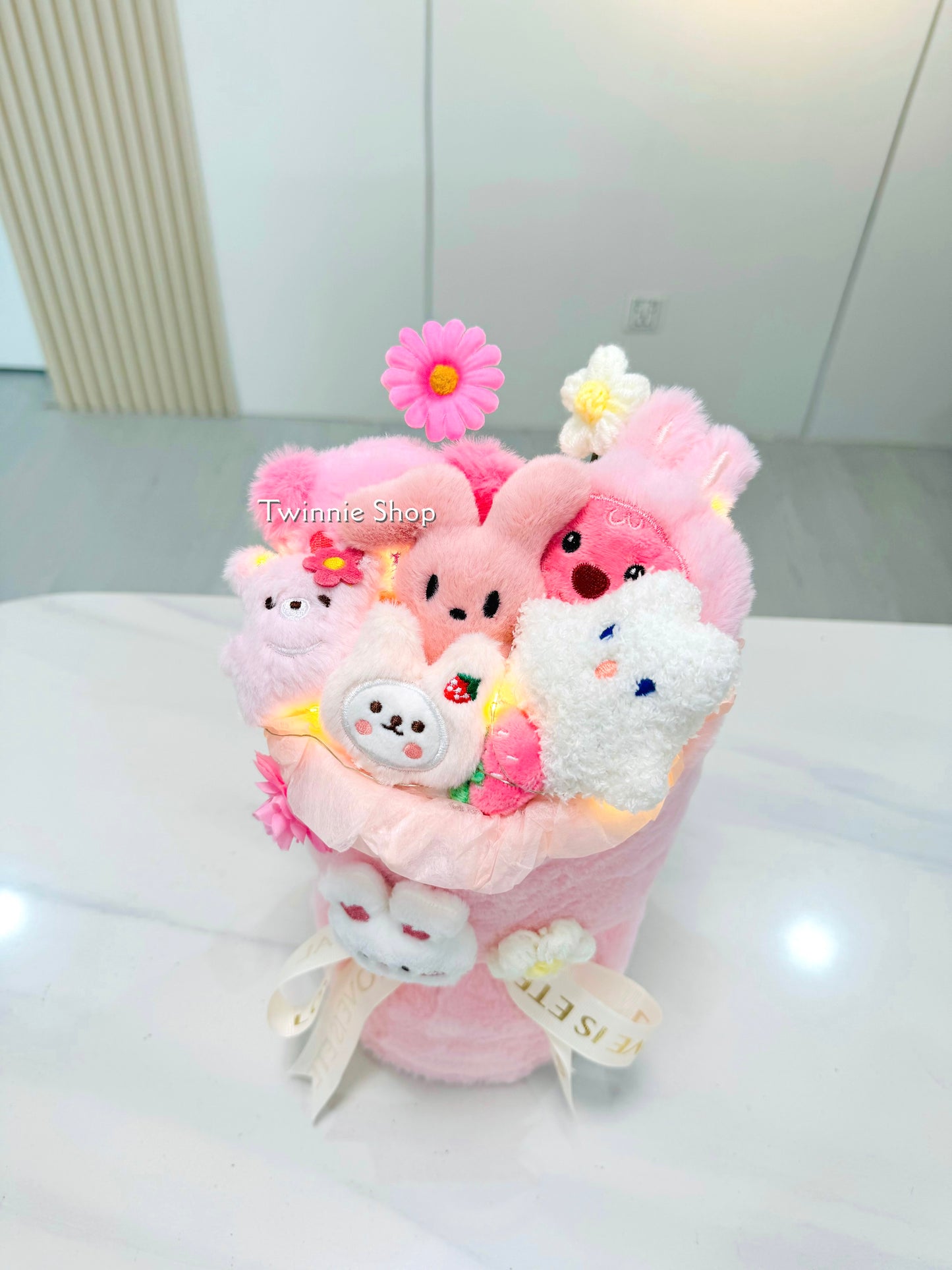 FW | Loopy flower bunch