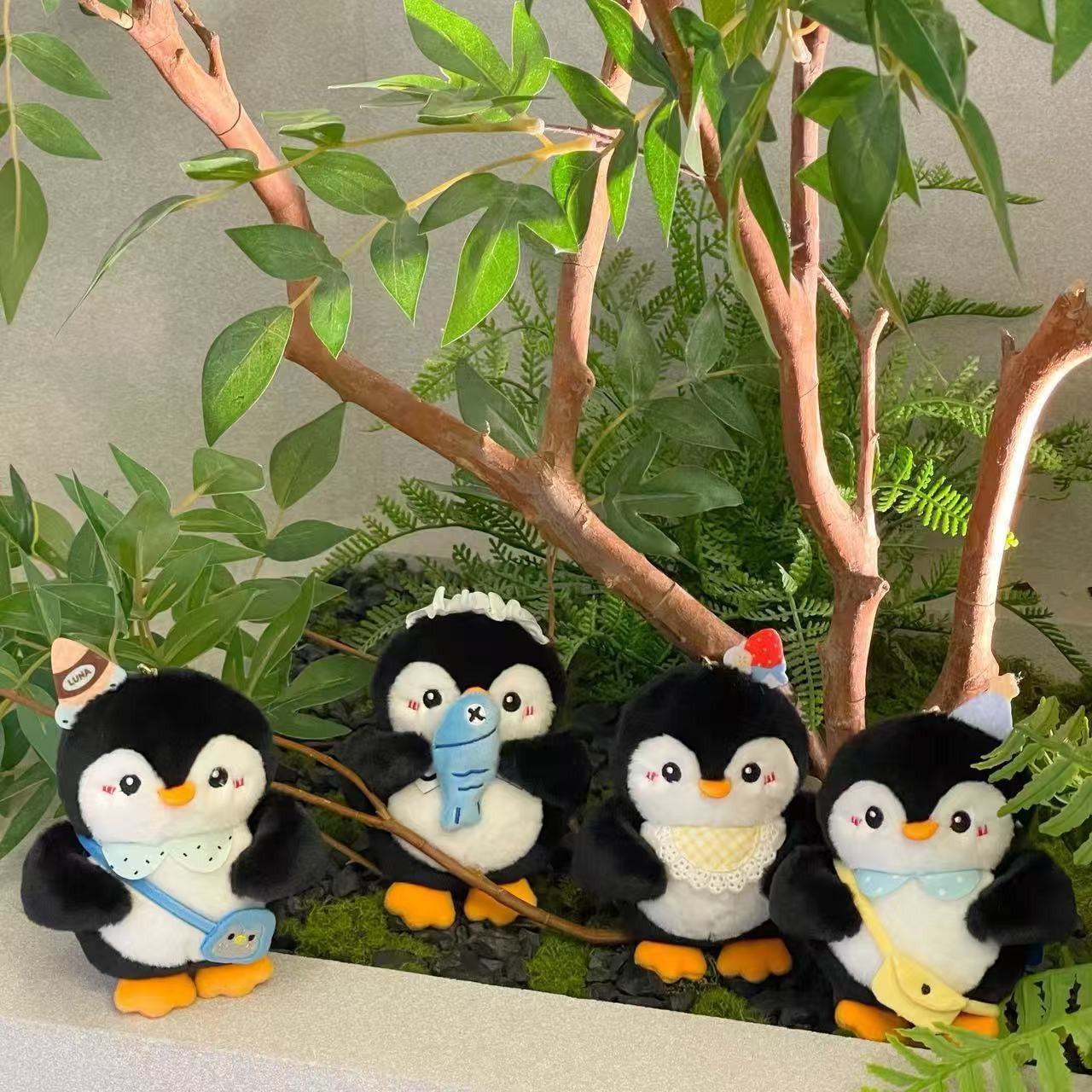 KEY | Penguin keychain