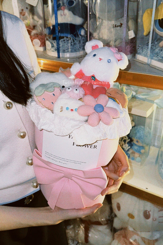 FW | Pink bear flower bunch