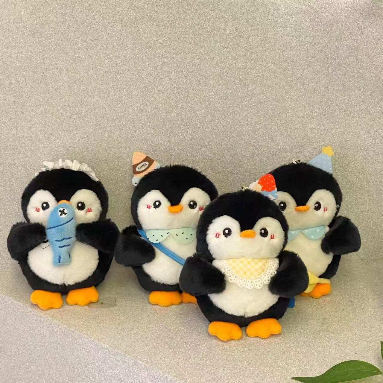 KEY | Penguin keychain