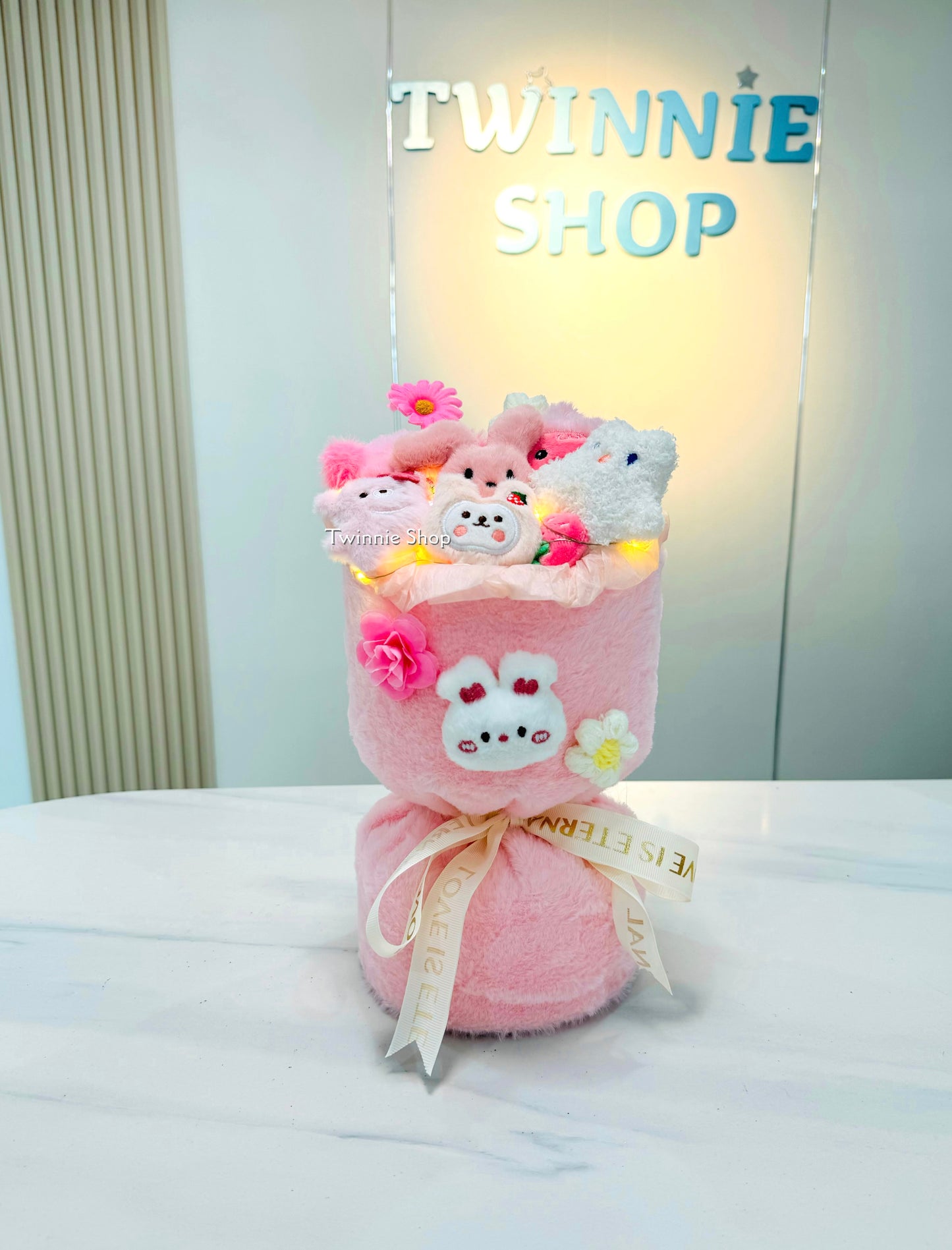 FW | Loopy flower bunch