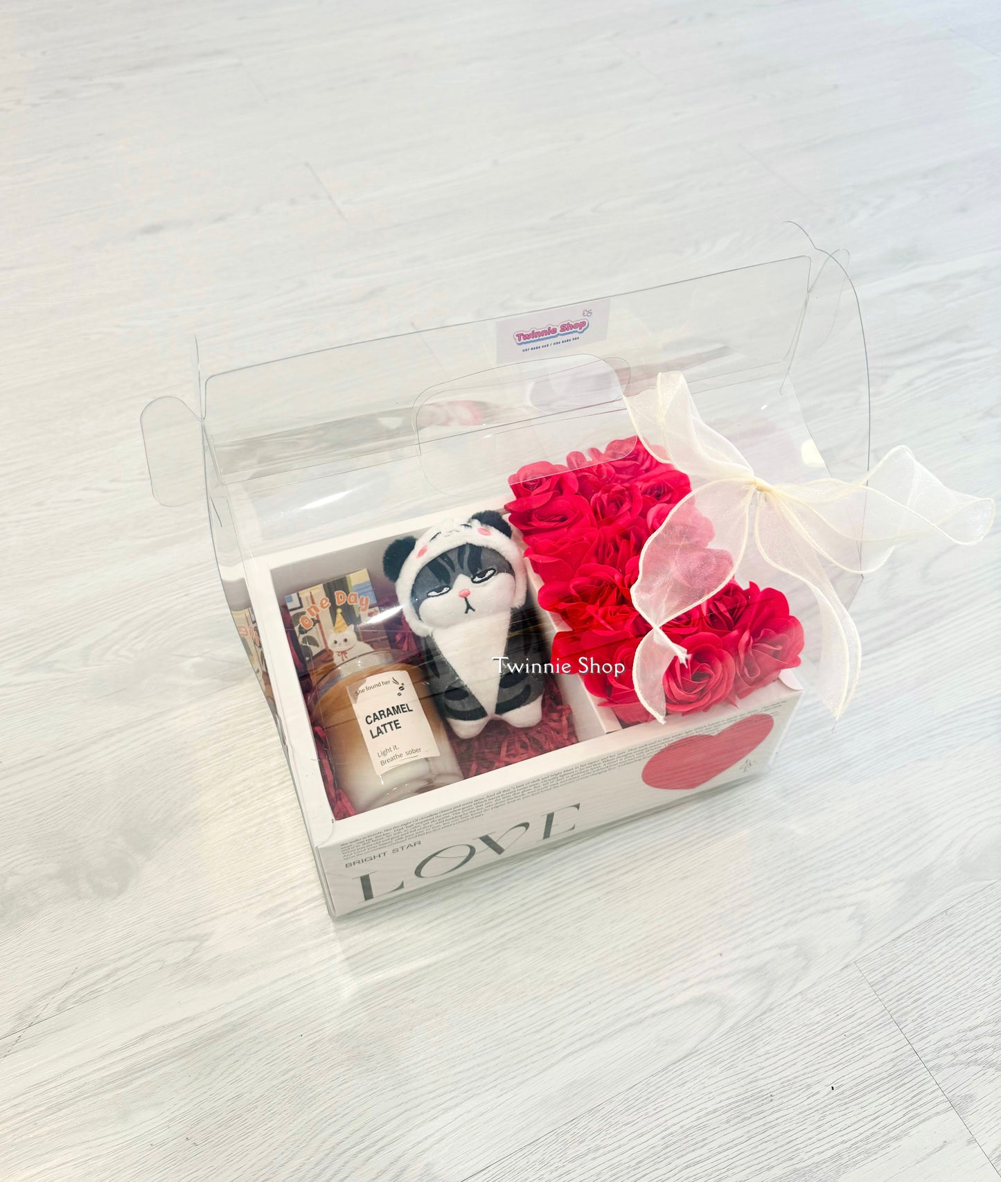 FWB | Rose candle gift set