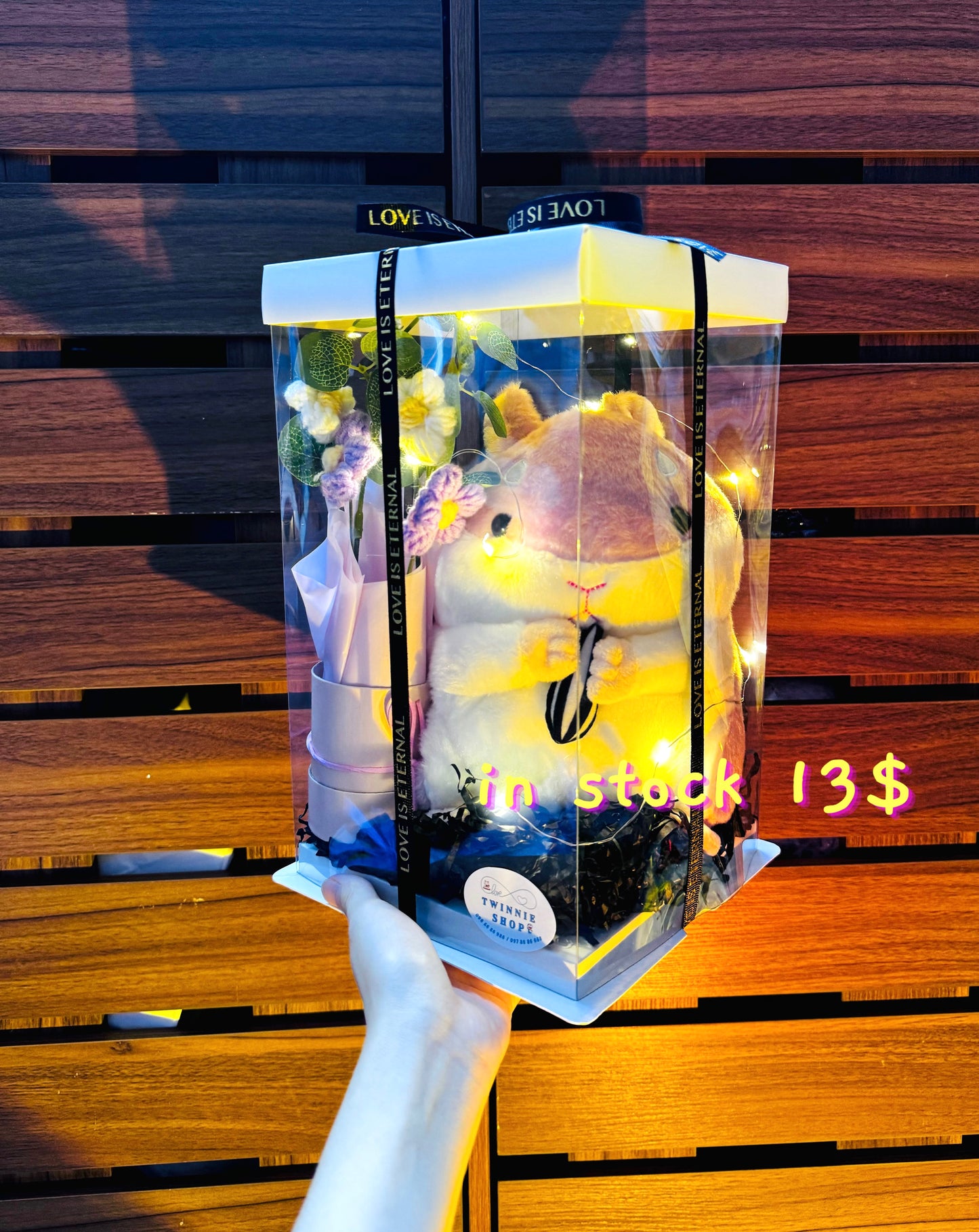 SRBFW | Hamster flower box