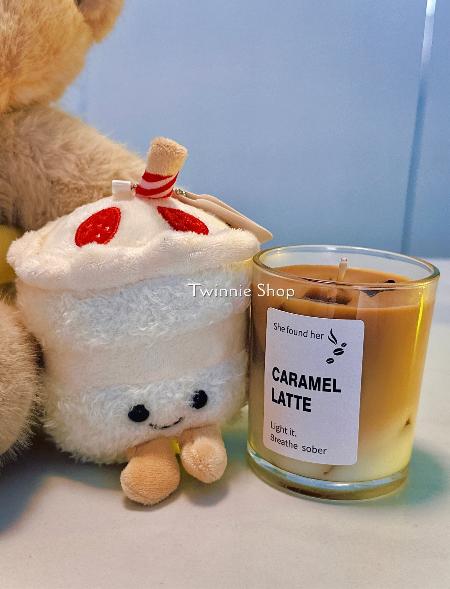 CD | Cake keychain candle set