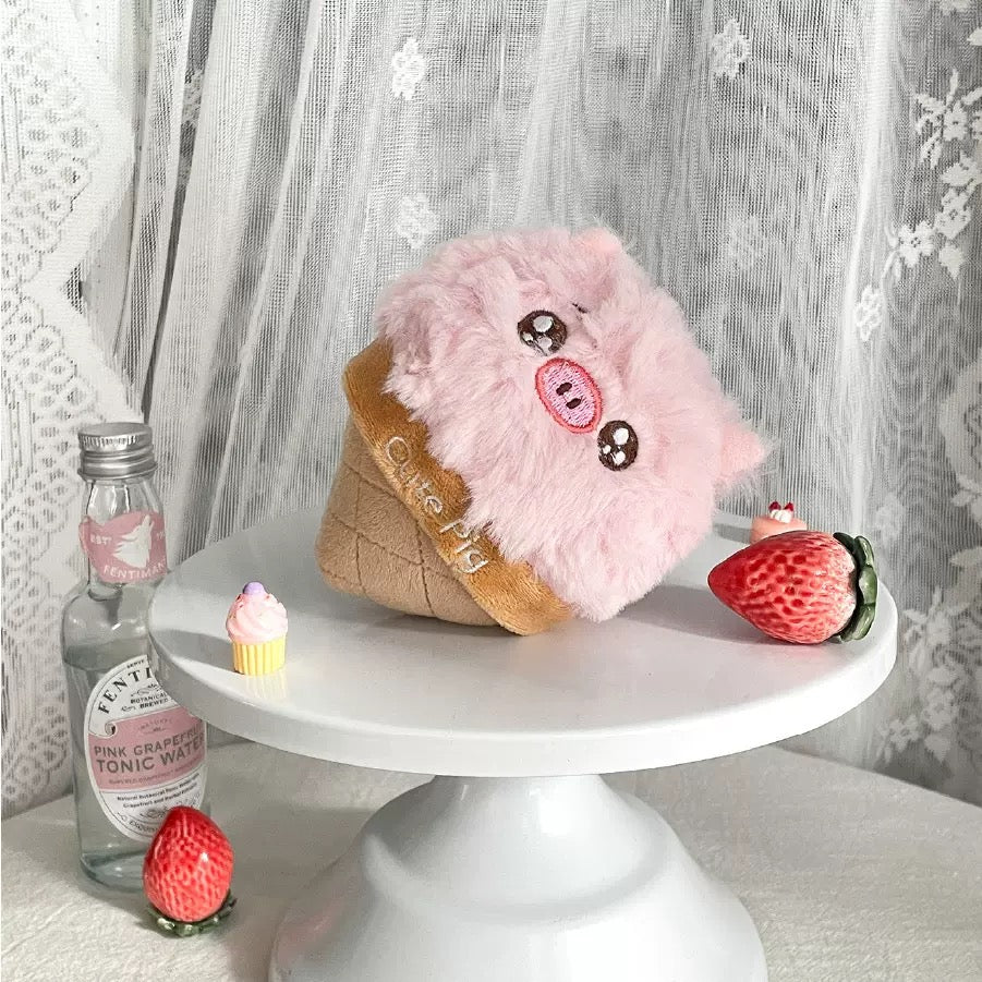 KEY | Pig ice cream keychain