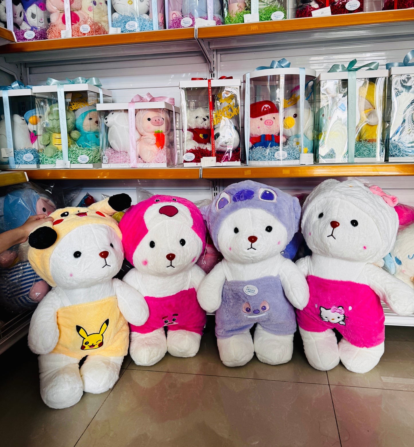 BT | Colorful bear