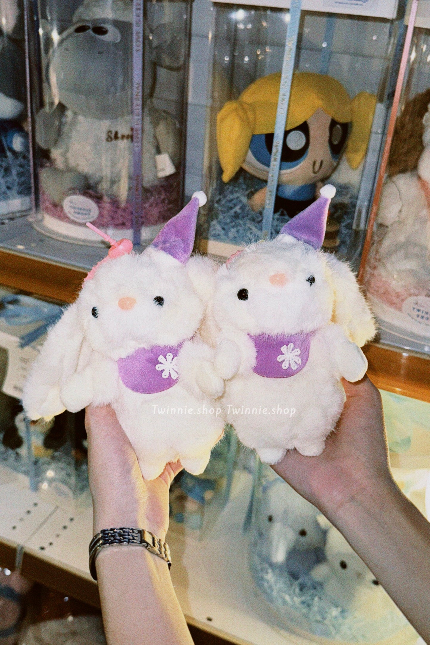 KEY | White bunny keychain