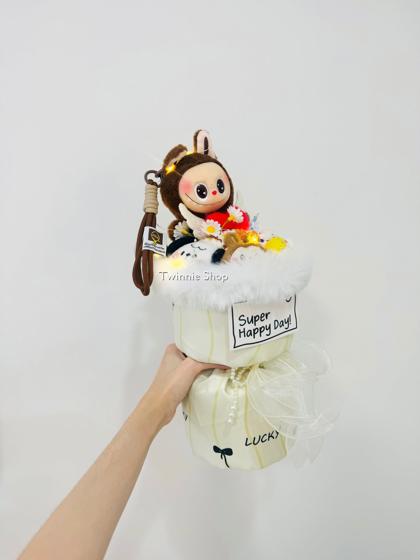 FW | Labubu brown flower bunch