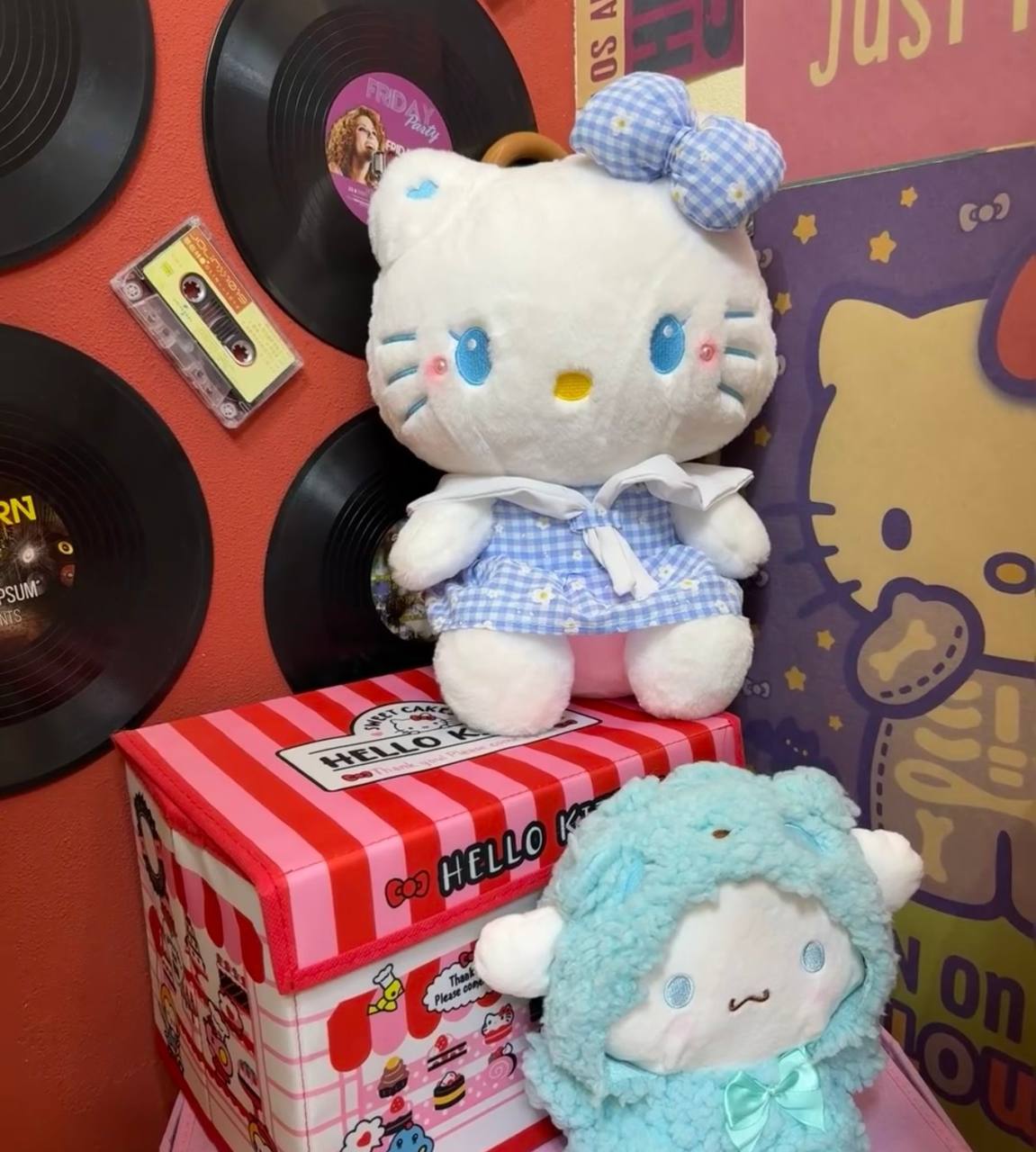 BT | Kitty 42cm