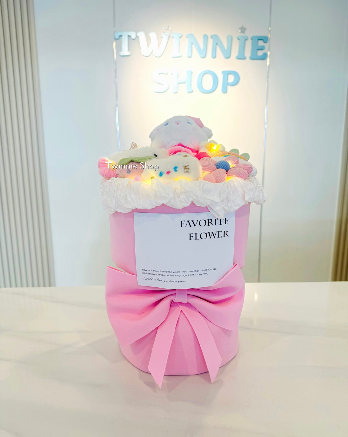 FW | Pink bear flower bunch