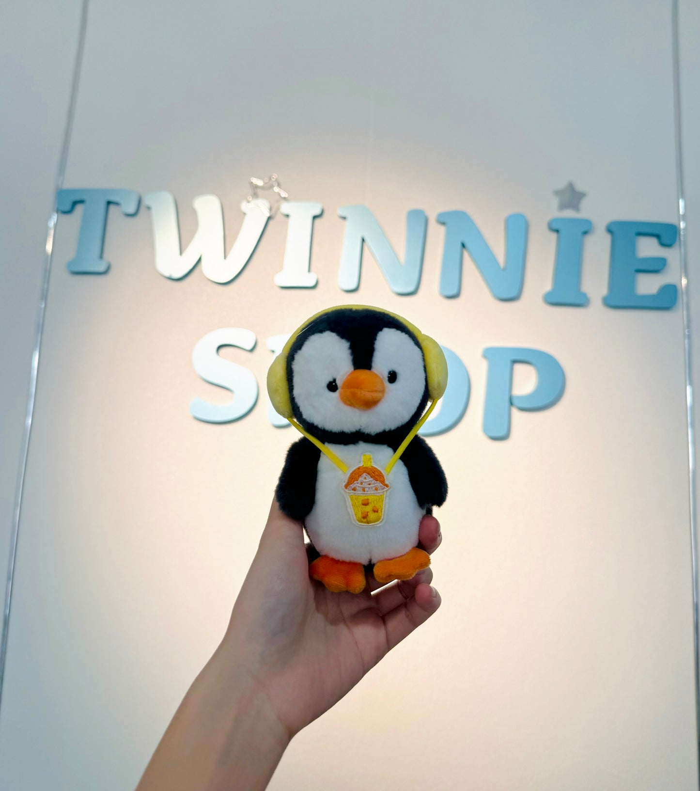 KEY | EarPod Penguin keychain