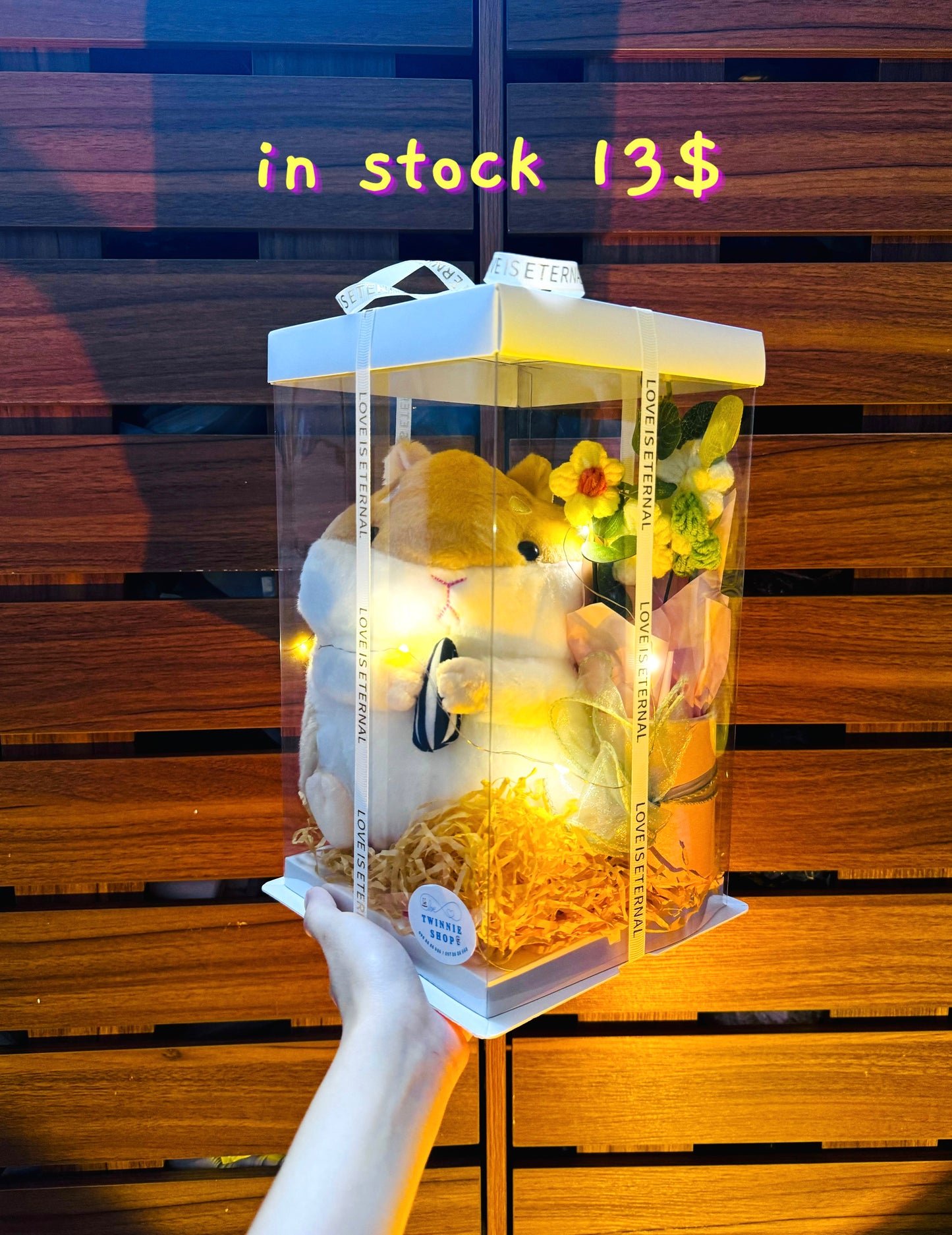 SRBFW | Hamster flower box