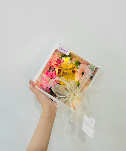 CD | Candle flower gift box