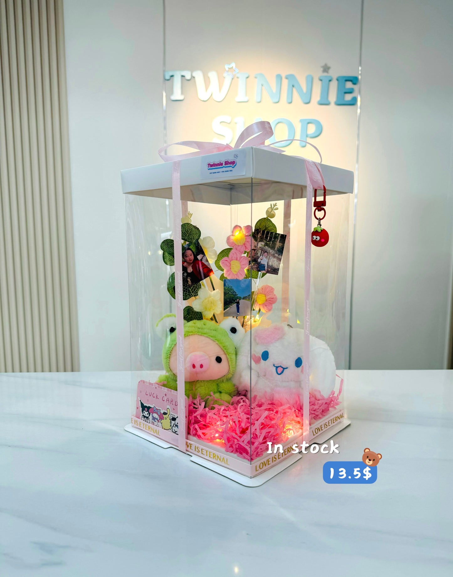 KCB | Keychain couple photo flower box