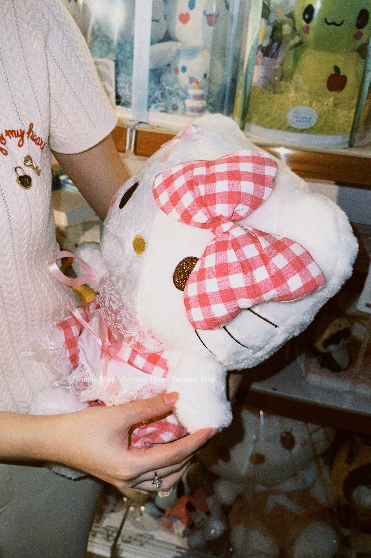 BT | Pink ribbon Kitty