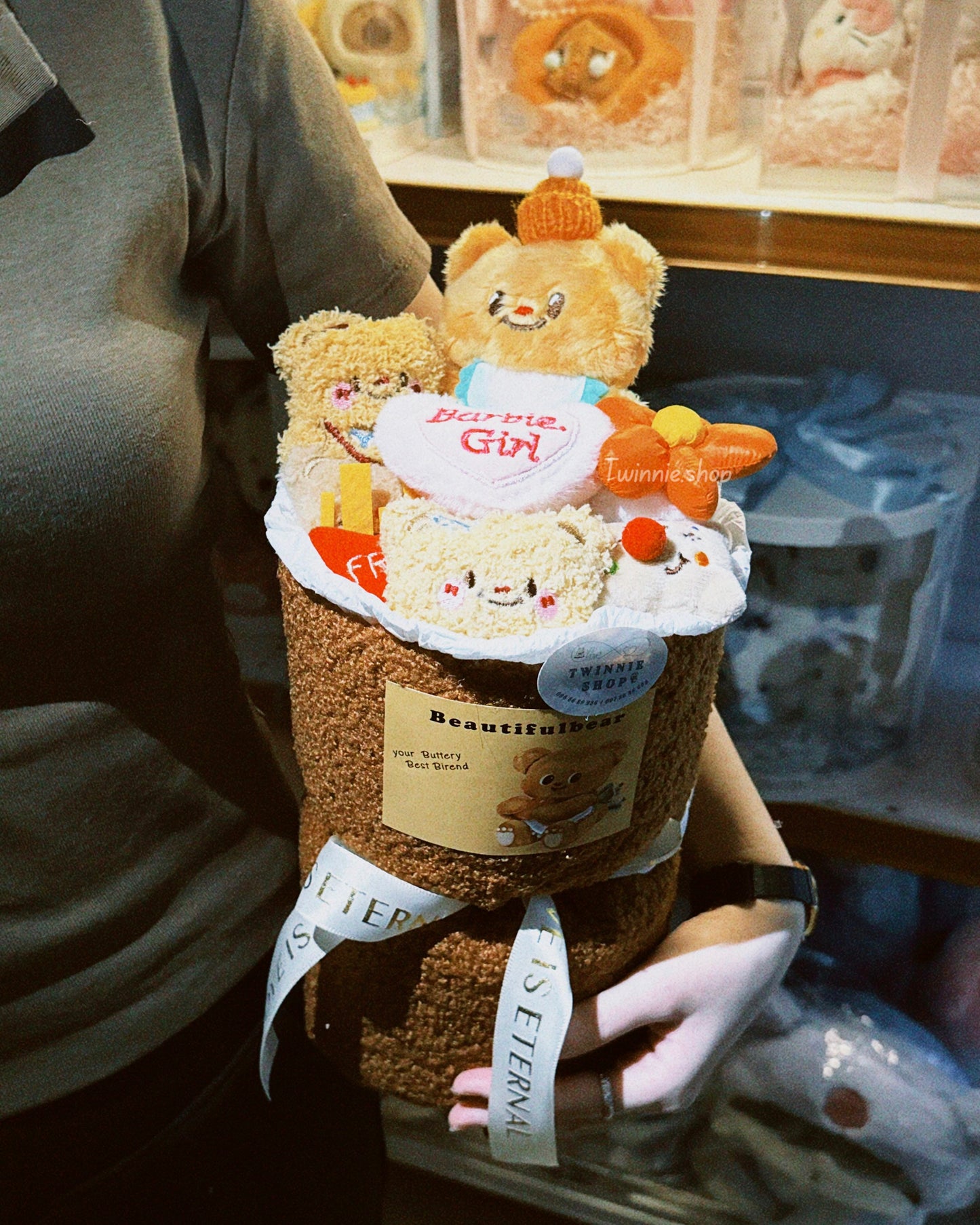 FW | Butterbear flower bunch