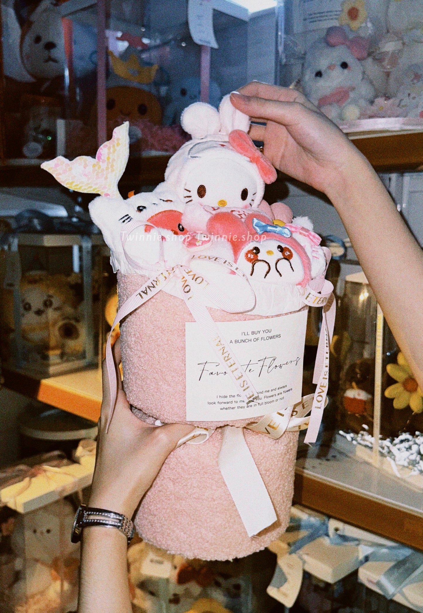 FW | Kitty flower bunch