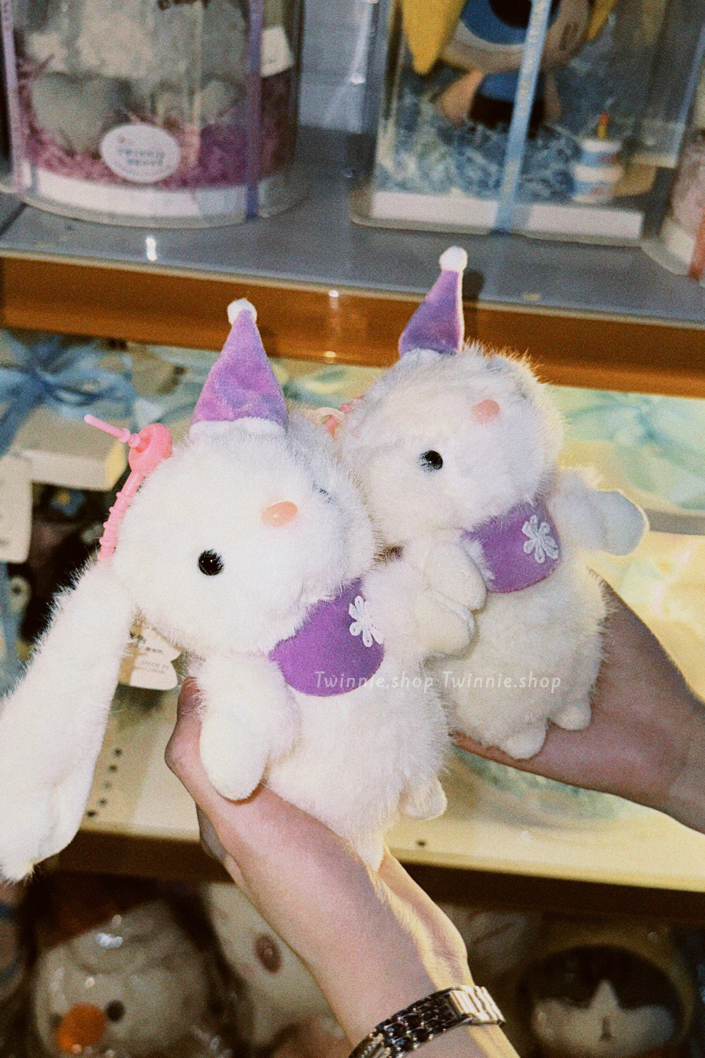 KEY | White bunny keychain