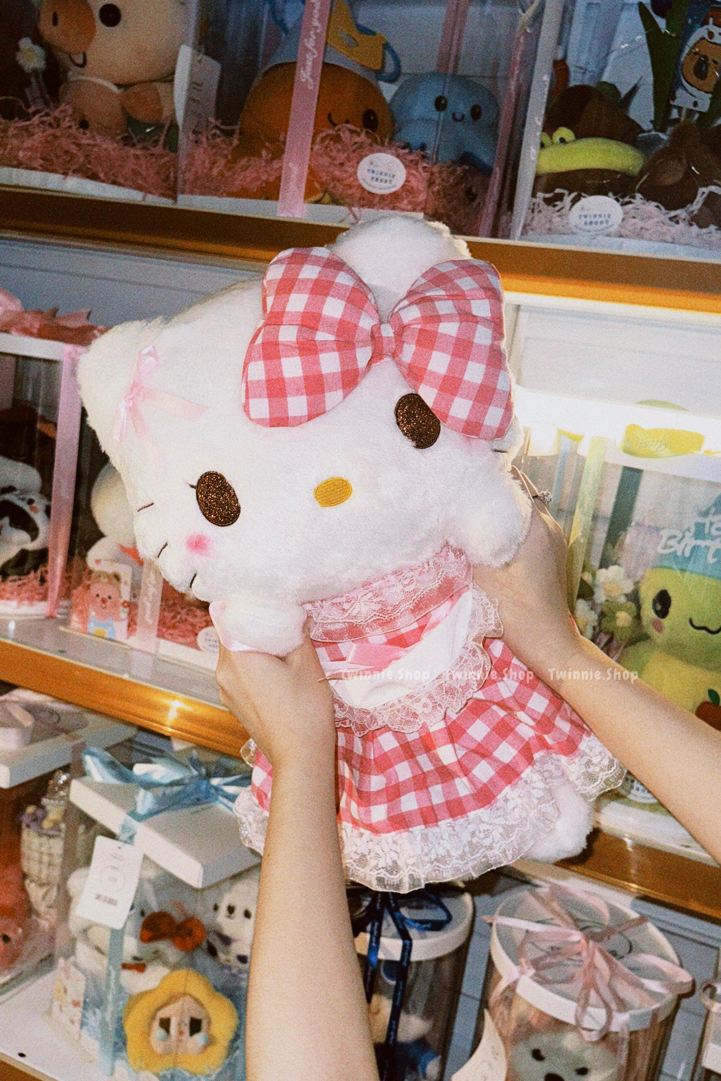 BT | Pink ribbon Kitty