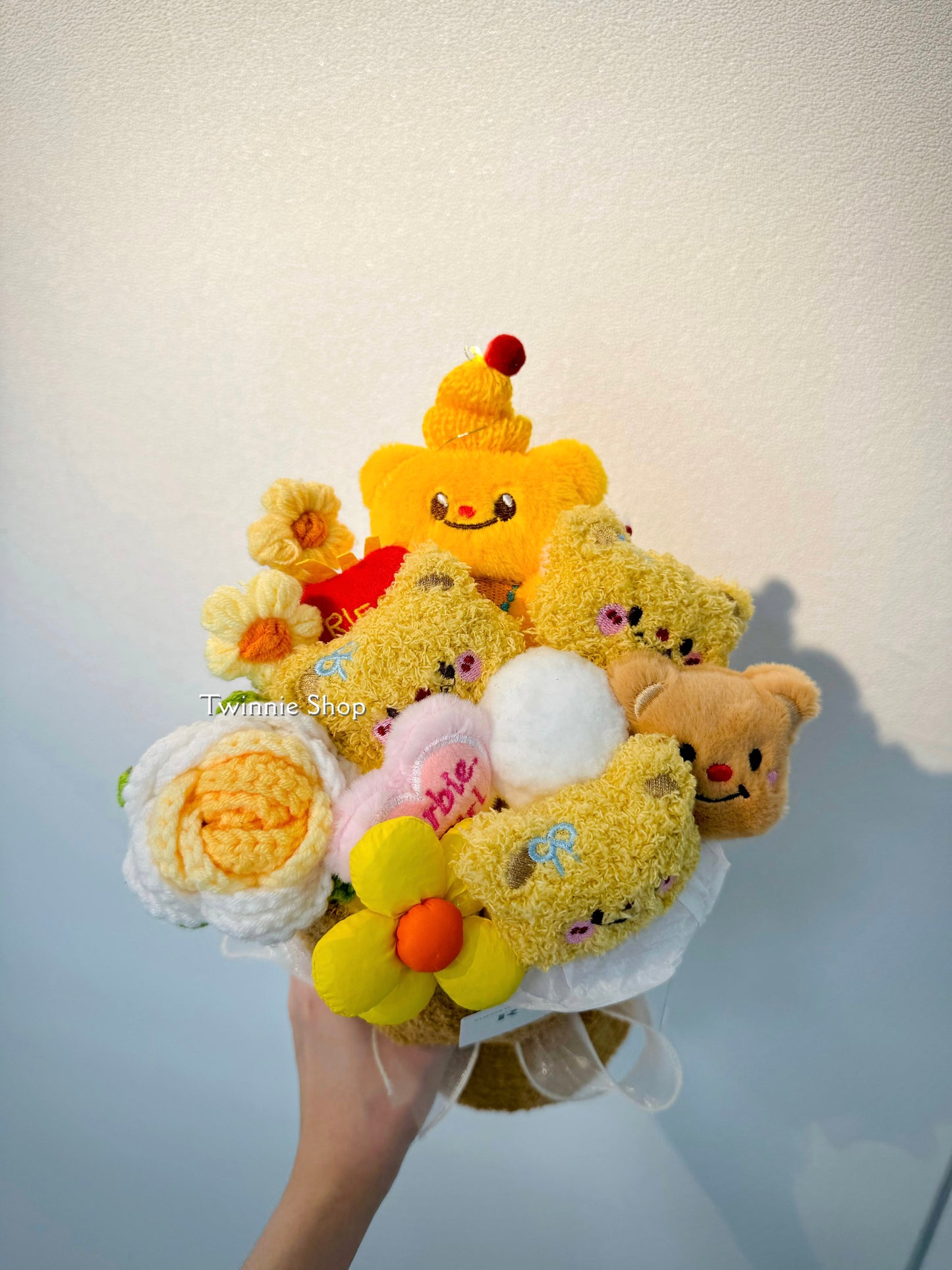 FW | Butterbear flower bunch