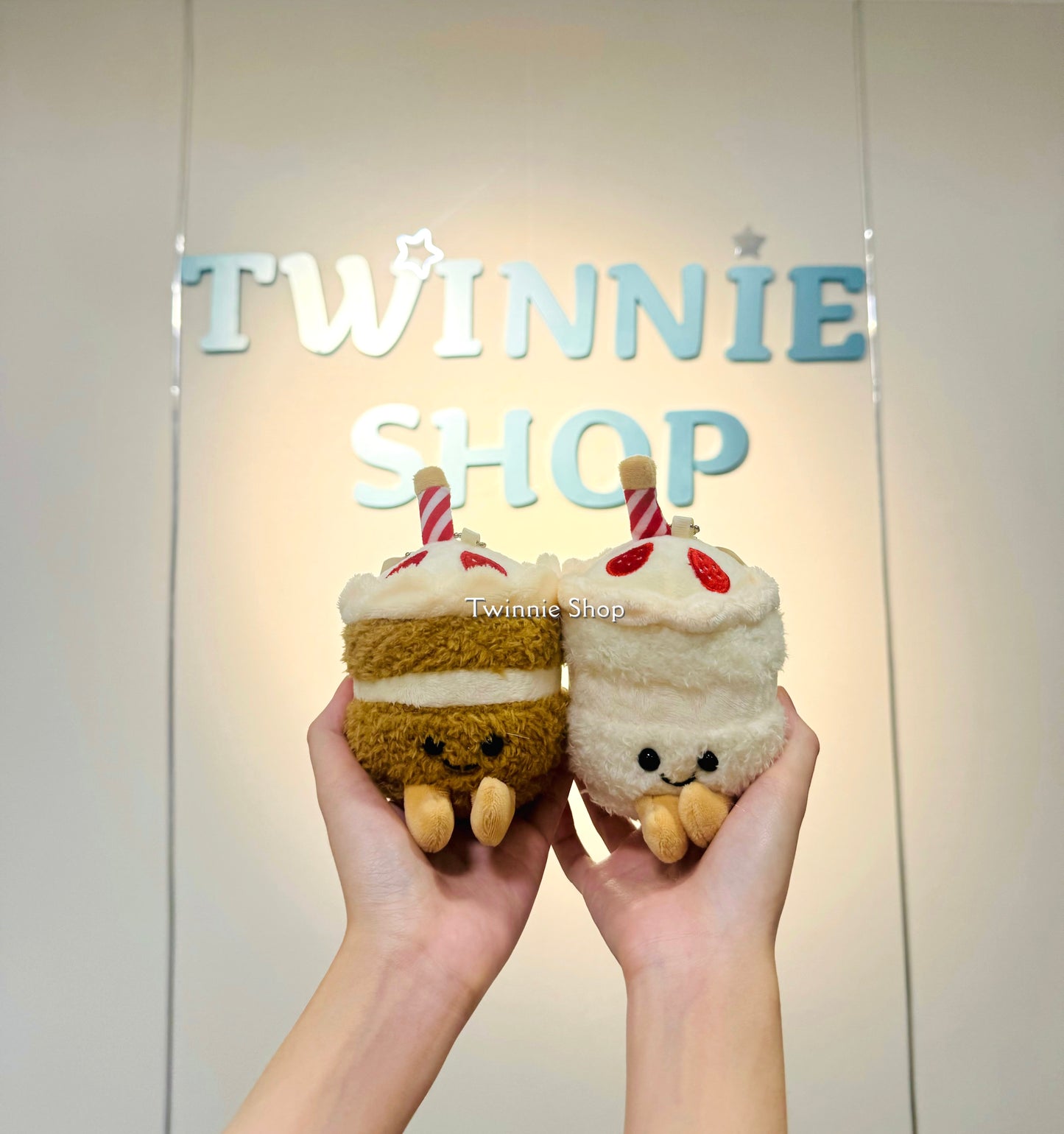 KEY | Candle cake keychain