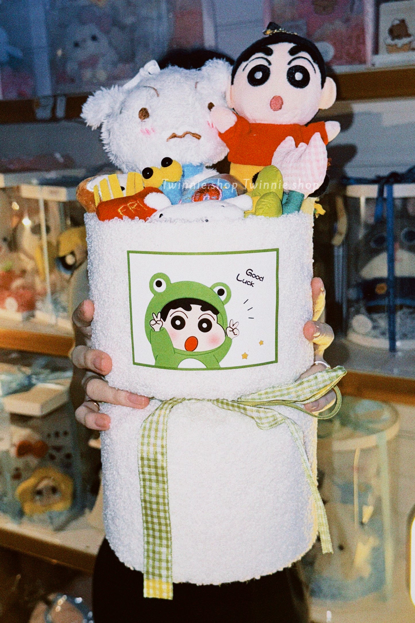 FW | White Shin Chan bunch