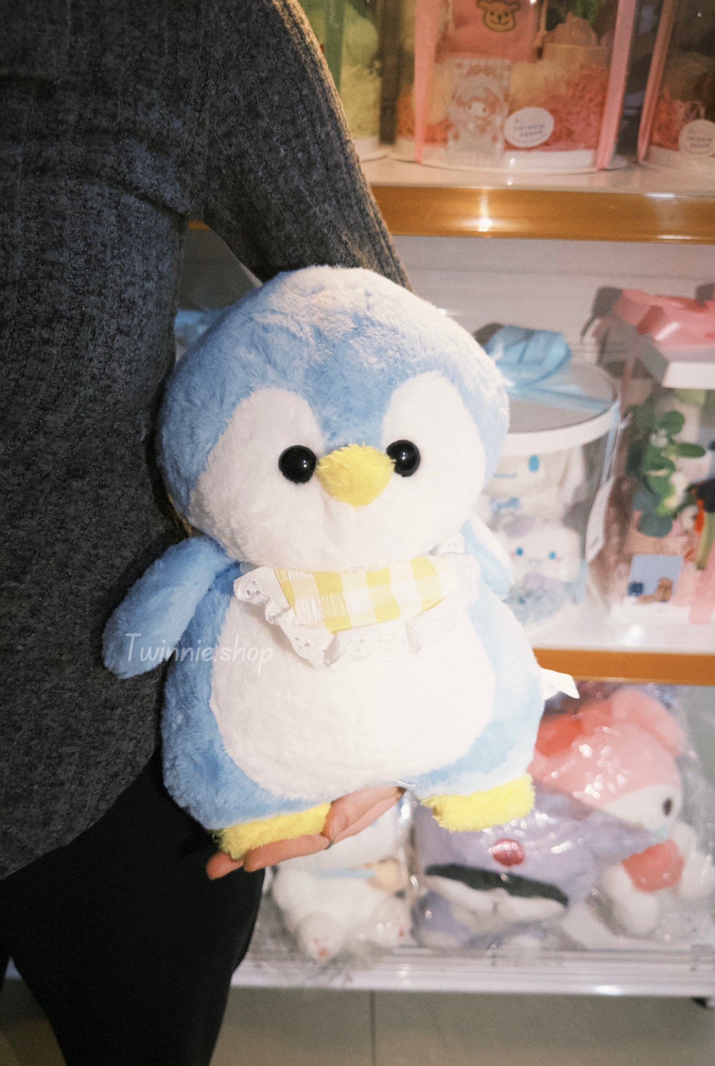 BT | Penguin plushie