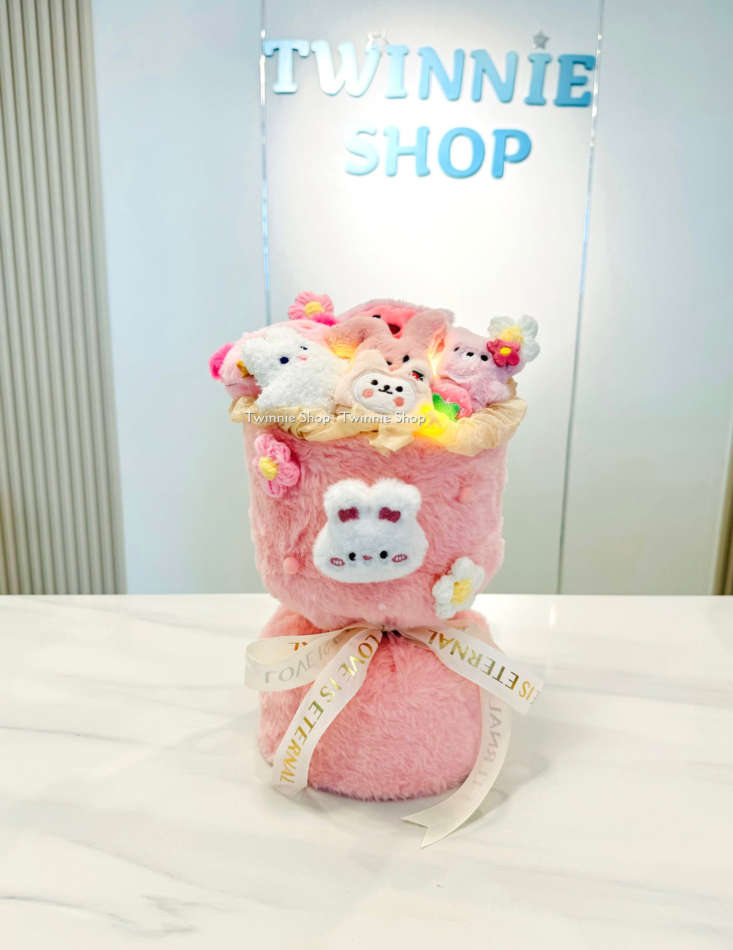 FW | Loopy flower bunch