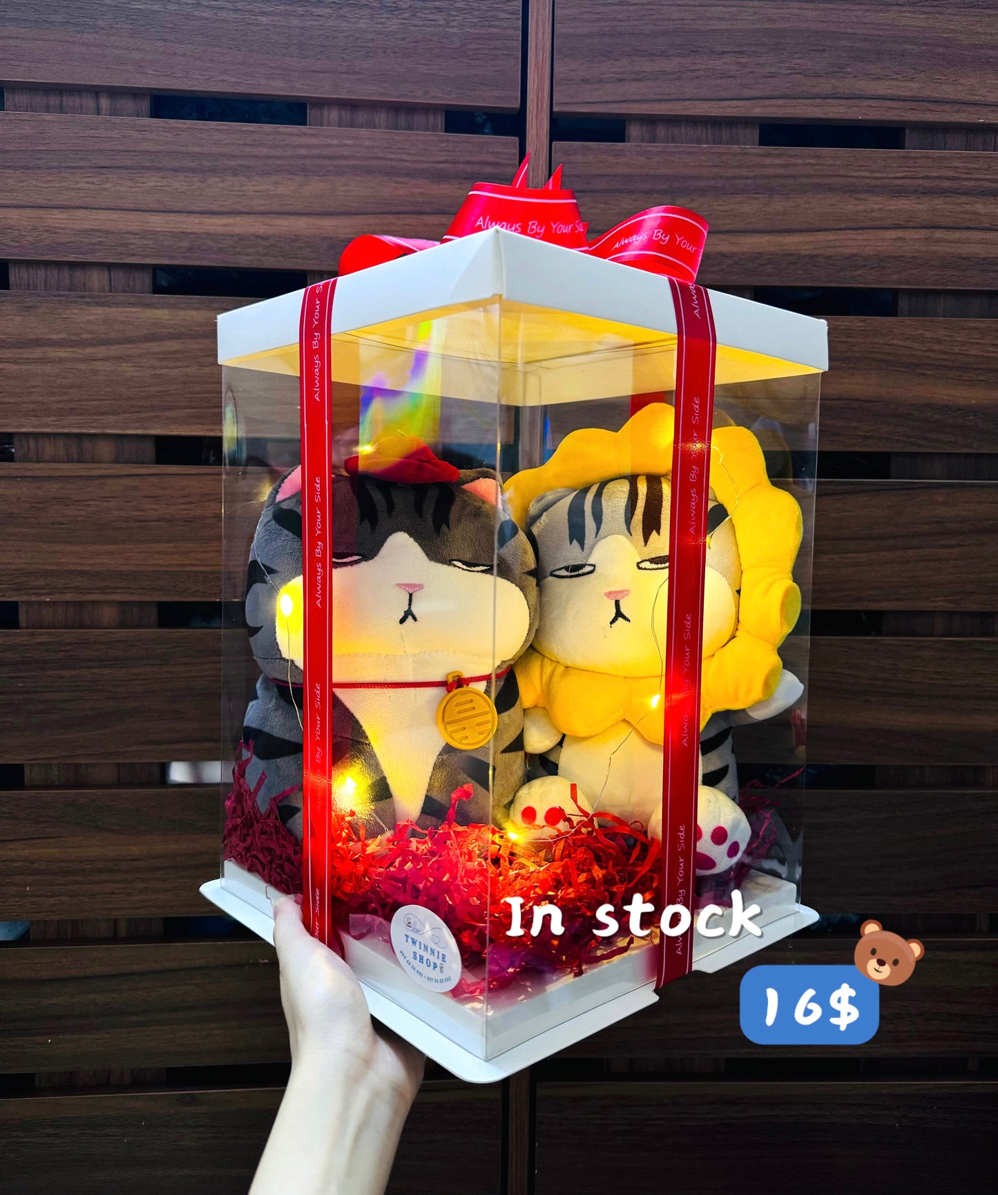CPB | moody cat couple set