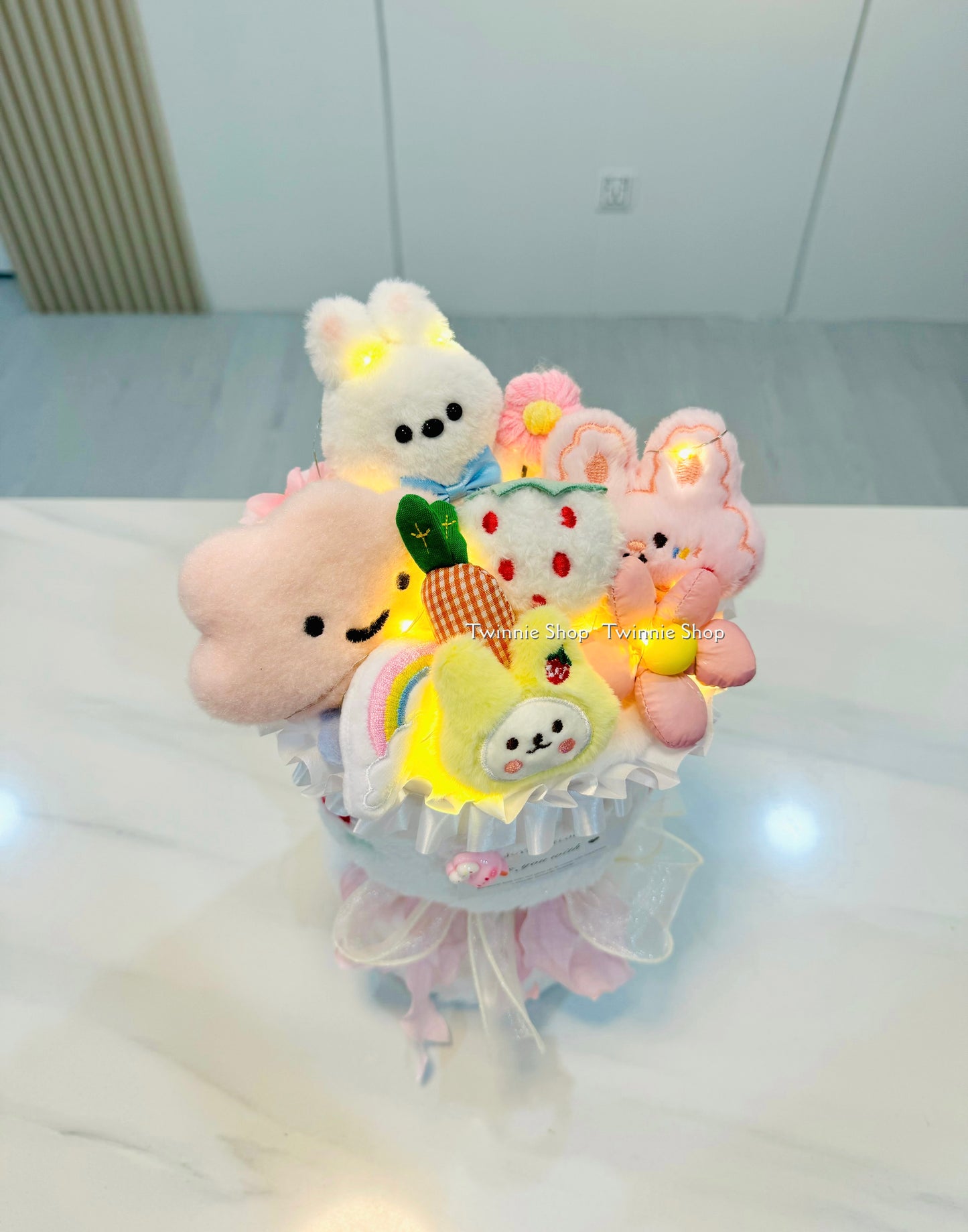 FW | White pink bunny bunch
