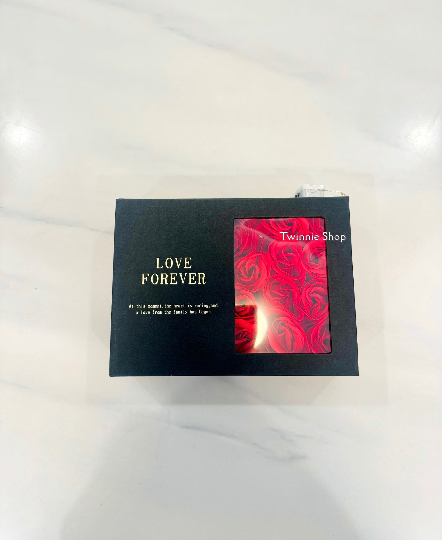 FWB | Red rose photo name box