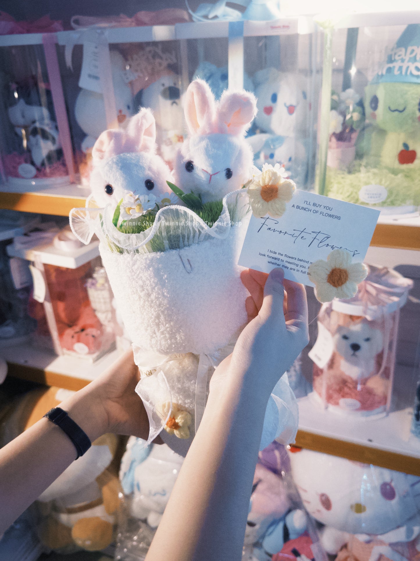 FW | Rabbit couple flower bunch