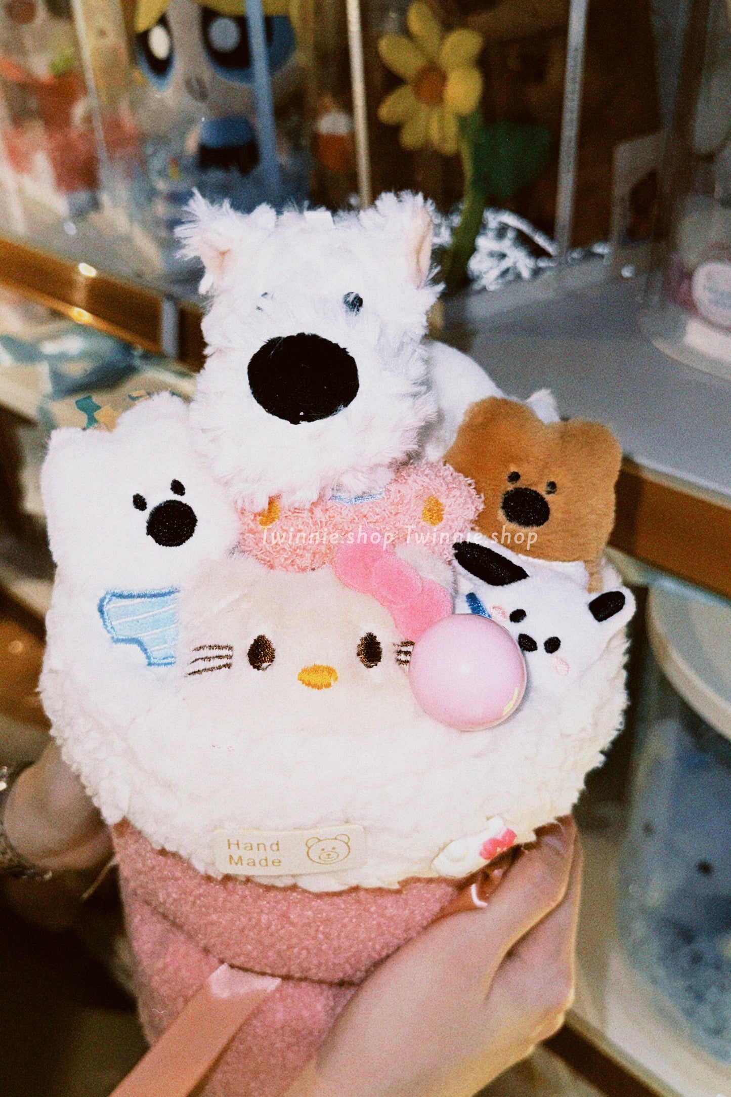 FW | Puppy flower bunch