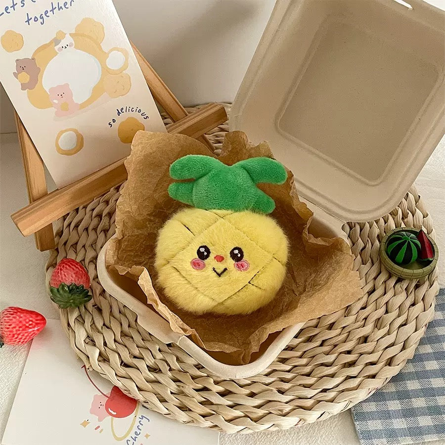 KEY | Pineapple keychain