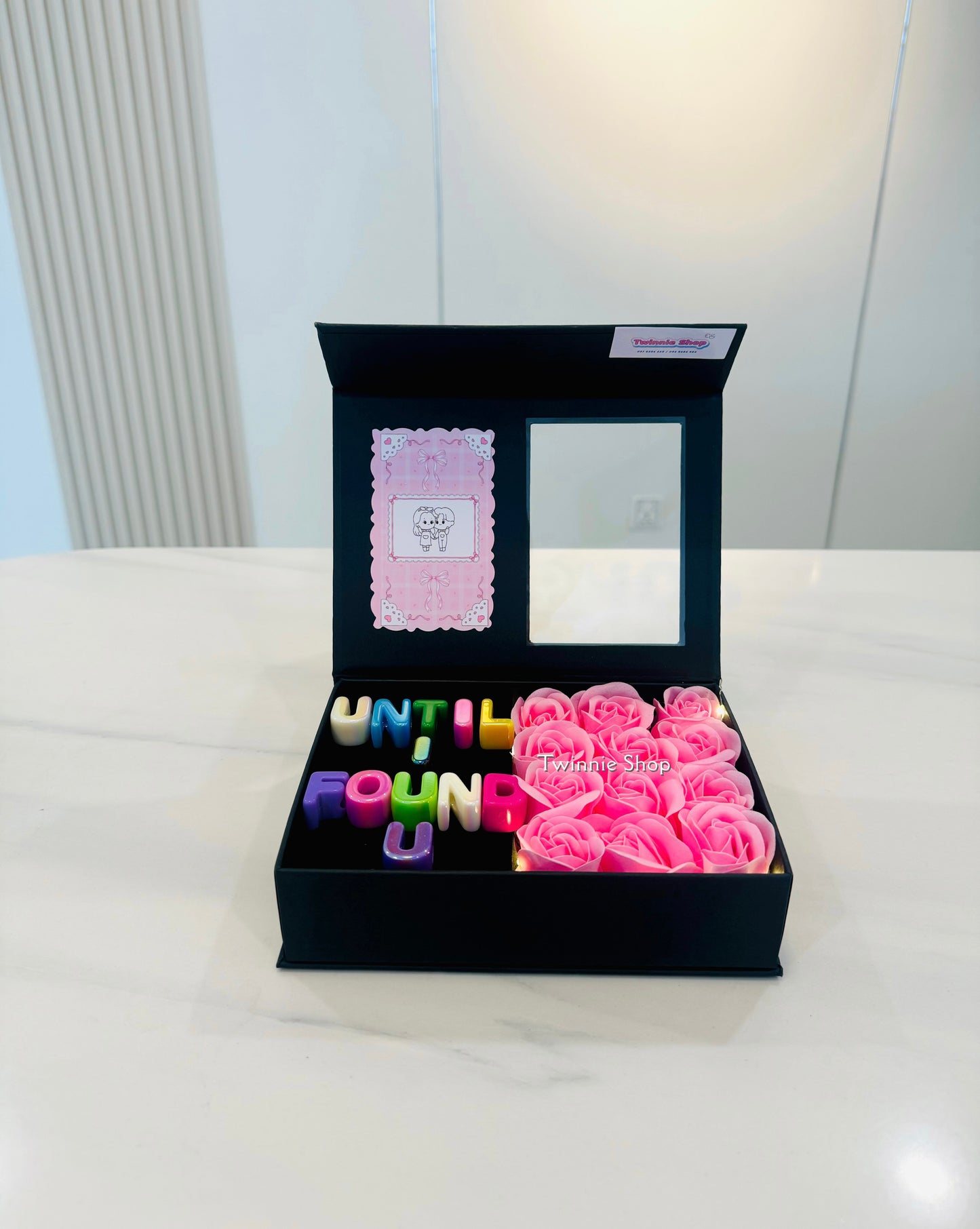 FWB | Pink rose phot name gift box