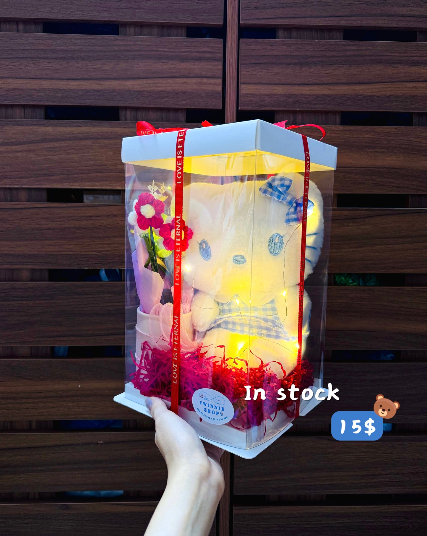 SRBFW | Hello kitty flower box