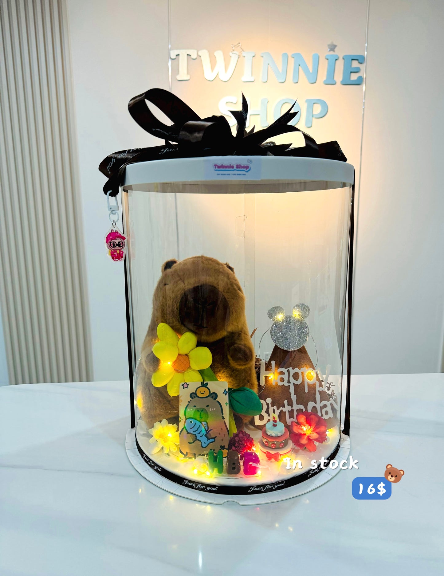 FWB | Capybara birthday flower set