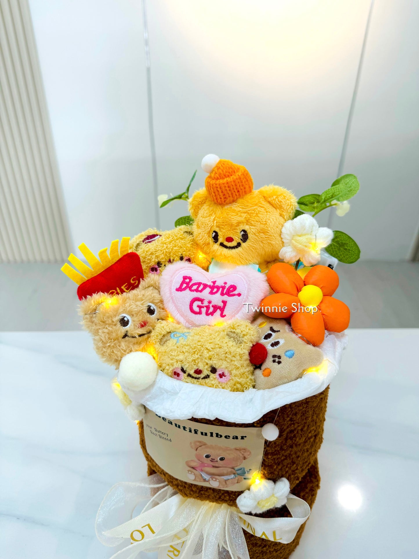 FW | Butterbear flower bunch